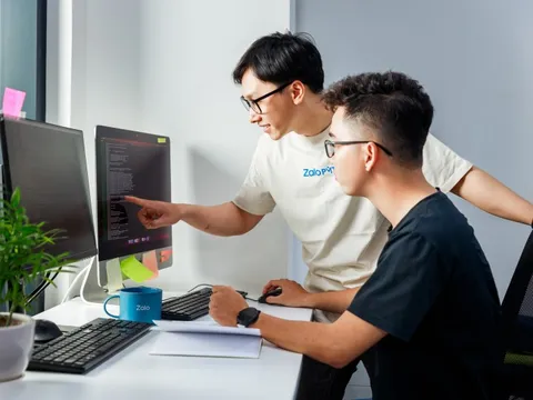 Bài toán 'níu chân' nhân tài công nghệ