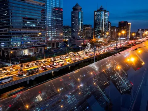 Trụ cột mạnh nhất của kinh tế Trung Quốc chao đảo