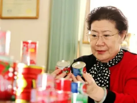 50 tuổi khởi nghiệp, nữ công nhân nhà máy tạo ra “mỏ vàng” sinh lời 37.000 tỷ đồng/năm, sở hữu hơn 100 bằng sáng chế