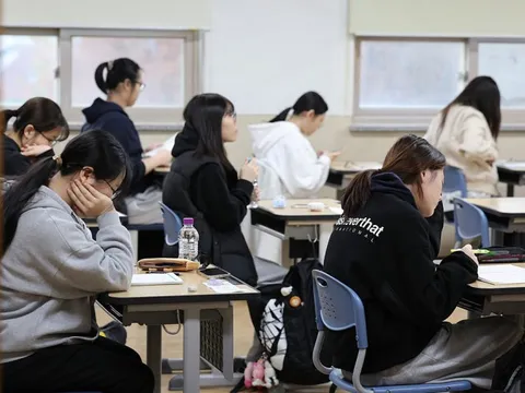 Đề xuất xóa bỏ kỳ thi đại học tại quốc gia coi trọng thi cử bậc nhất châu Á