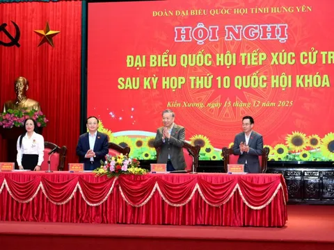 Tổng Bí thư Tô Lâm tiếp xúc cử tri tỉnh Hưng Yên