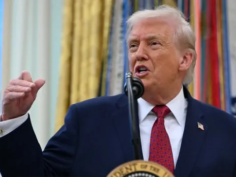 Vì sao Tổng thống Trump cấm công dân Lào và một số nước khác nhập cảnh vào Mỹ?