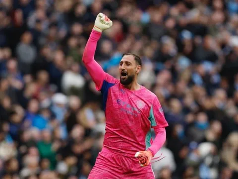 Donnarumma khép lại mọi hoài nghi bằng danh hiệu The Best