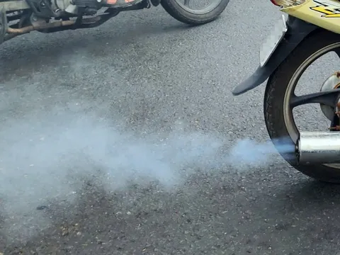 Cảnh báo khẩn: Chất lượng không khí TP.HCM suy giảm, bụi mịn tăng