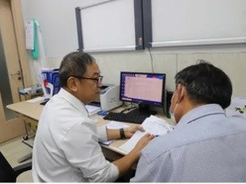 Cách bảo vệ gan trước tác hại từ rượu bia và thói quen ăn uống thiếu lành mạnh