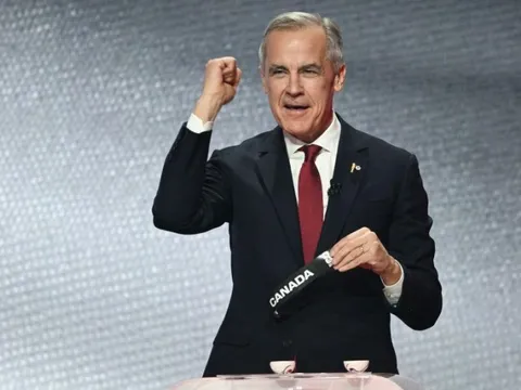 Thủ tướng Canada bị chỉ trích 'lệch chuẩn' vì dùng chính tả kiểu Anh trong văn bản chính phủ