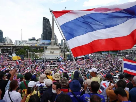 Khủng hoảng biên giới với Campuchia, kinh tế Thái Lan có nguy cơ "bay" hơn 2 tỷ USD