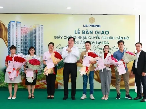 Lê Phong Group bàn giao sớm sổ hồng cho cư dân dự án New Lavida