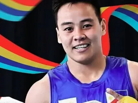 Á quân quyền anh Olympic bức xúc: 'Cứ trao HCV cho Thái Lan là xong'