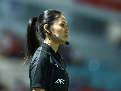 Trọng tài người Lào nghĩ gì?