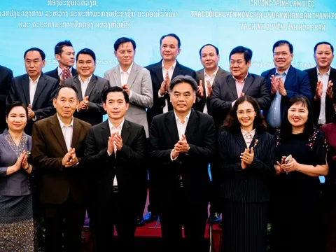 TP.HCM chia sẻ kinh nghiệm phát triển với tỉnh Houaphanh của Lào