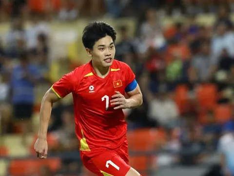 Đình Bắc nói gì sau màn lội ngược dòng ngoạn mục trước Thái Lan?