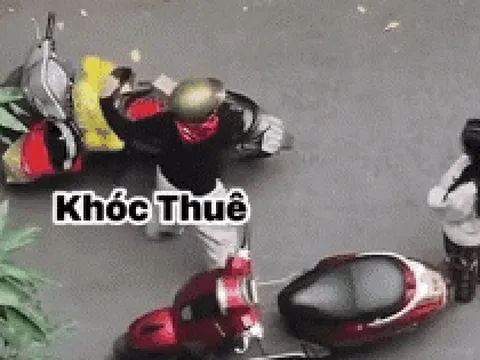 Nhặt được đồ rơi, người phụ nữ không trả, bắt nữ sinh trường Báo quỳ xin lỗi: Công an vào cuộc