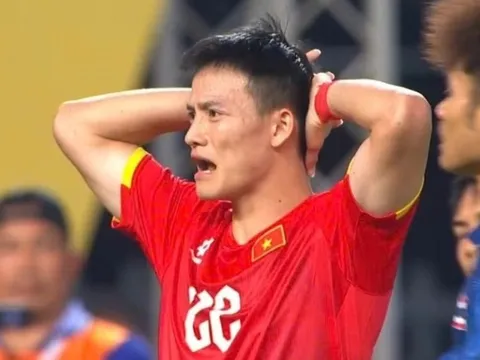 Loạt ảnh chế hài hước khi U22 Việt Nam đánh bại U22 Thái Lan