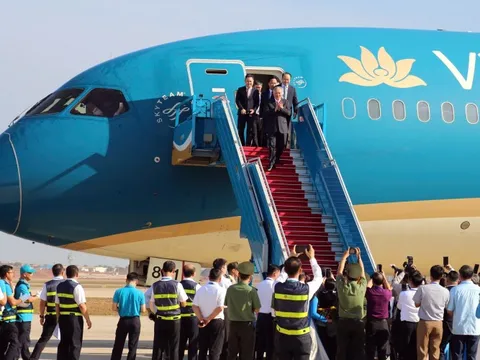 Ngắm 3 máy bay đầu tiên hạ cánh sân bay Long Thành