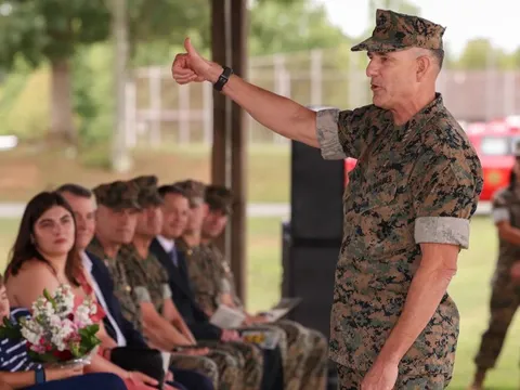 Giữa căng thẳng với Venezuela, ông Trump thay tướng ở Bộ Tư lệnh miền Nam