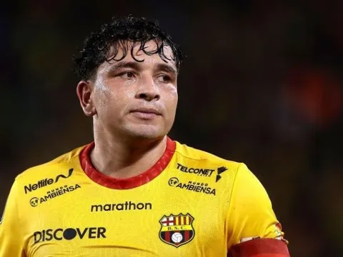 Cầu thủ Ecuador bị bắn chết