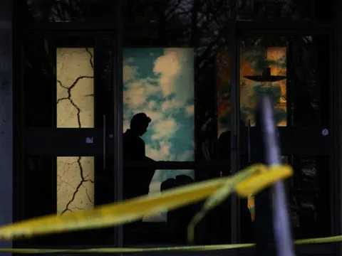 Mỹ: Nghi phạm trong vụ xả súng tại Đại học Brown tự sát