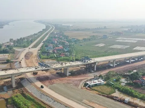 Tỉnh sở hữu "vịnh Hạ Long trên cạn" nghiên cứu siêu quy hoạch KĐT 6.670 ha biến sông Đáy thành "đại lộ sinh thái"