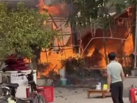 Cháy lớn ở quán thịt chó Cổng Chào 'thị phi' trên TikTok