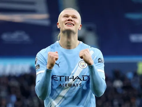 Man City thăng hoa