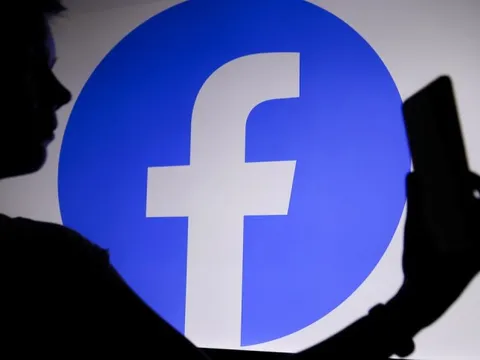 Facebook thử nghiệm thu tiền người dùng chia sẻ link