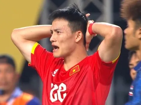 Thanh Nhàn có biệt danh mới sau bức ảnh 'khẩu hình lạ' viral MXH