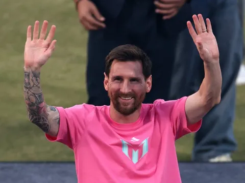 Messi kiếm bộn tiền sau chuyến thăm Ấn Độ