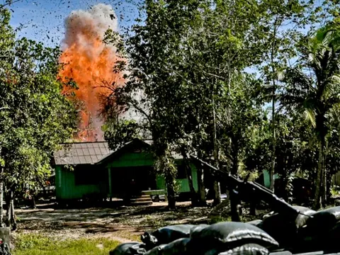 Giao tranh biên giới ngày thứ 16: Thái Lan tiếp tục ném bom, Campuchia nỗ lực 'bảo vệ lãnh thổ'