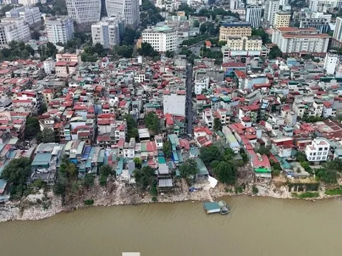 Dự án cầu Trần Hưng Đạo: Vừa thu hồi, vừa cấp giấy phép xây dựng, 'sổ đỏ' cho người dân