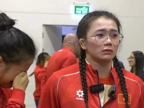 Trưởng đoàn Việt Nam chia buồn tới gia đình 3 chị em ruột giành HCV