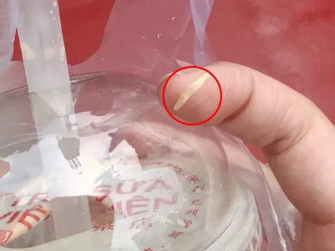 Khách suýt nuốt móng tay, quán trà sữa nổi tiếng TP.HCM xin lỗi