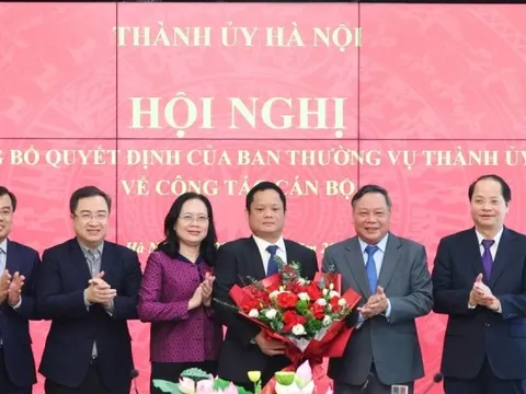 Ủy ban Thường vụ Quốc hội ban hành Nghị quyết phê chuẩn về công tác cán bộ