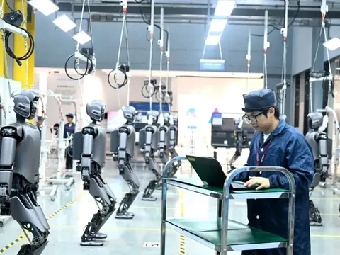 Chỉ với một từ, hacker có thể kiểm soát cả binh đoàn robot