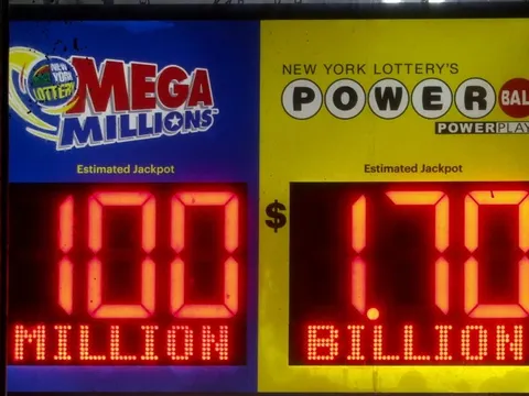 Giải độc đắc Powerball tăng lên 1,7 tỉ USD, dân Mỹ háo hức thử vận may