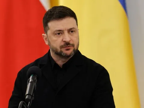 Tổng thống Zelensky chúc mừng người dân Ukraine nhân lễ Giáng sinh