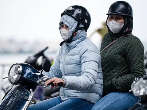 Không khí lạnh sầm sập tràn về, miền Bắc chuyển rét dịp cuối năm 2025: Thời tiết Hà Nội thay đổi ra sao?