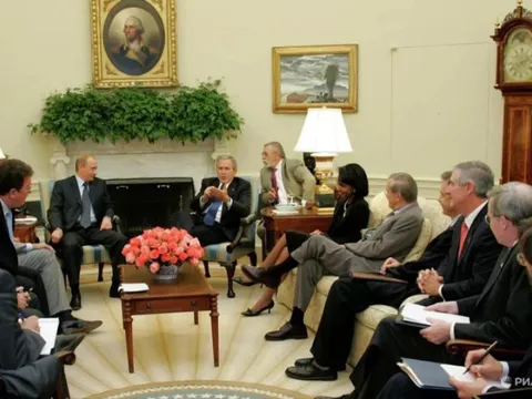 Điều ông Putin nói với Tổng thống Bush 17 năm trước