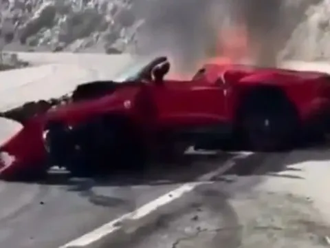 Nhà sáng lập game Call of Duty qua đời trong tai nạn siêu xe Ferrari