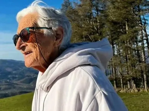 2 món ăn quen thuộc từ nhỏ của cụ bà 101 tuổi vẫn tập gym