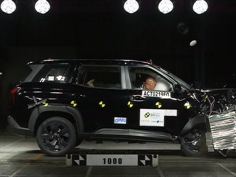 Xe nào bán ở Việt Nam đang đạt chứng nhận 5 sao an toàn?