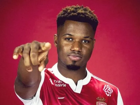 Bến đỗ bất ngờ của Fati