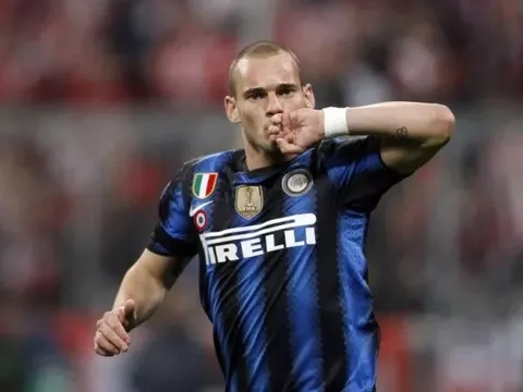 Khi Madrid quay lưng, Sneijder đổi vận mệnh châu Âu