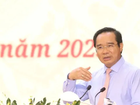 Chủ tịch TPHCM nói về bảng giá đất mới 'khoan sức dân'