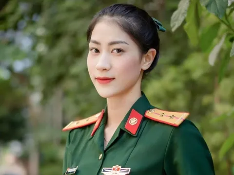 Ảnh gây sốt của hoa khôi bóng chuyền mang hàm Đại úy