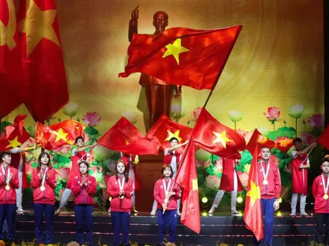 Đại hội thi đua yêu nước: Những trái tim nhỏ với lòng yêu nước lớn