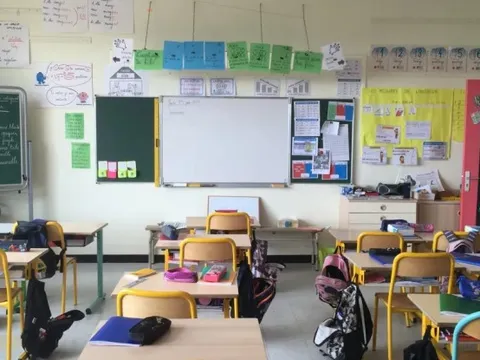 Buồn của nền kinh tế lớn thứ 2 EU: Trường học đóng cửa vì vỏn vẹn 3 học sinh, 5.000 trường ‘biến mất’ sau 13 năm, số học sinh ‘sụt không phanh’, chuyện gì đây?