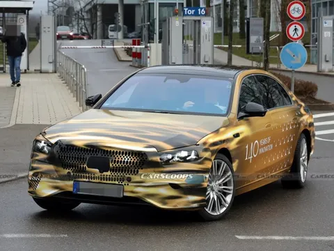 Mercedes-Benz S-Class bản nâng cấp giữa vòng đời lộ diện