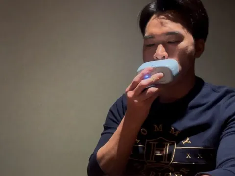 Phát minh 'Robot đánh răng' của người Nhật