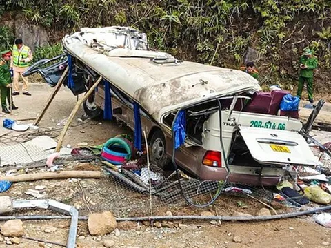 ‘Đi chậm thôi bác tài ơi’ – lời kêu cuối trước khúc cua tử thần khiến 9 người thiệt mạng